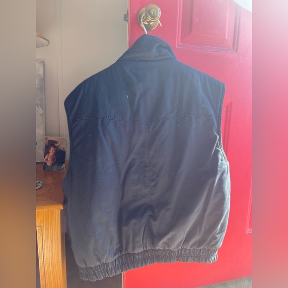 Expedition Men’s Vest - Picture 3 of 4